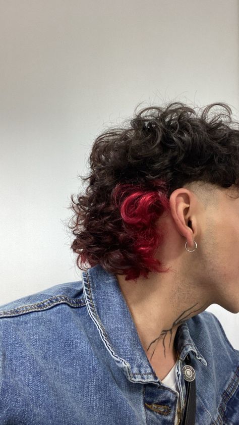 Hairstyles Taper Fade, Curly Hair Men Short, Short Curly Hair Men, Medium Long Curly Hair, Fancy Curly Hairstyles, Medium Curly Hairstyles, Medium Curly Haircuts, Curly Hairstyles For Men, Long Curly Hair Men