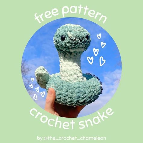 Free no-sew love bug pattern 💓 ! - Credit @celestialcbcrochet - #freecrochetpattern #freeamigurumipattern #amigurumi #halloween… | Instagram Free No Sew Amigurumi Pattern, No Sew Amigurumi, Crochet No Sew Amigurumi, Free No Sew Crochet Patterns, No Sew Amigurumi Free Pattern, Diy Crochet Patterns, Crochet Toys Free, Easy Crochet Animals, Quick Crochet Patterns