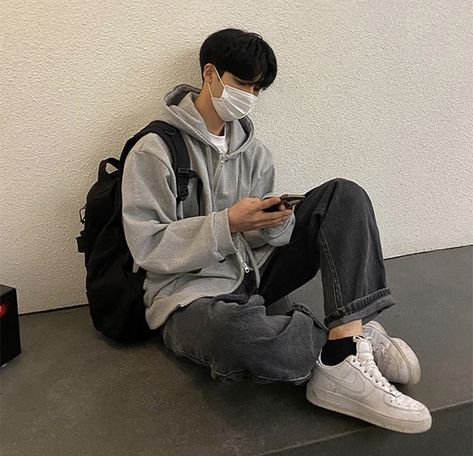 Korean Street Fashion Men, Kpop Fashion Men, Boyish Outfits, Asian Men Fashion, Asian Streetwear, Guys Fits, Boyfriend Outfit, Guy Fits, Trendy Boy Outfits