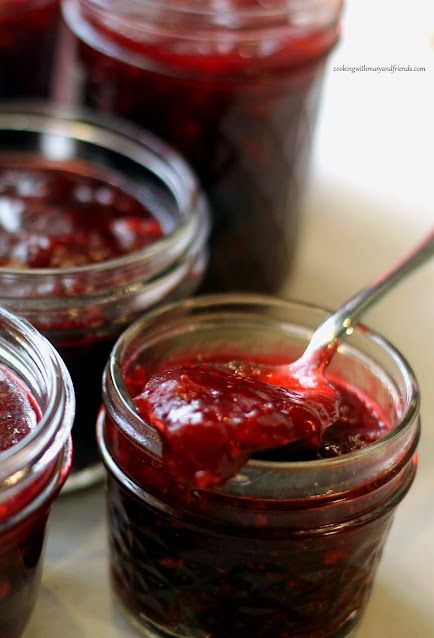 Cooking With Mary and Friends: Cranberry Orange Jam {Thanksgiving Jam} Cranberry Orange Jam, Jelly Maker, Canning Jam Recipes, Cranberry Jelly, Orange Jam, Cranberry Jam, Christmas Jam, Home Canning Recipes, Jam Recipes Homemade