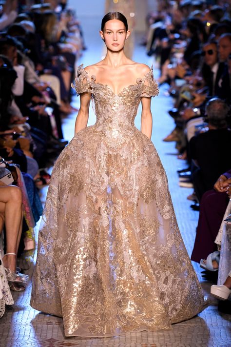 Elie Saab Couture Fall 2023 – WWD Ball Gown Couture, Bridgerton Ball, Ethereal Fashion, Elie Saab Dresses, Royal Gowns, Elie Saab Gowns, Engagement Gowns, Dancing Costumes, Book Fashion