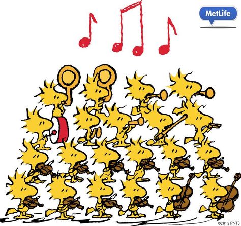 Clip art: Music, strings, performance.... Snoopy Music, Charlie Brown Cartoon, 1975 Vinyl, Woodstock Snoopy, Woodstock Music, Friends Playing, Woodstock Peanuts, Snoopy Comics, Funny Morning Pictures