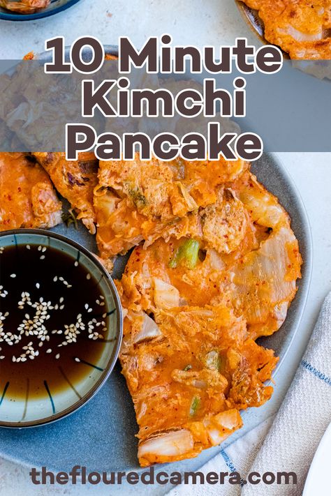 Kimchi Pancake Kimchi Pancakes Korean, Kim Chi Pancakes, Kimchi Pancake Recipe Easy, Korean Kimchi Pancake, Kimchi Breakfast Ideas, Kimchi Recipes Dinner, Kimchee Pancake, Breakfast Kimchi, Kimchi Omelette