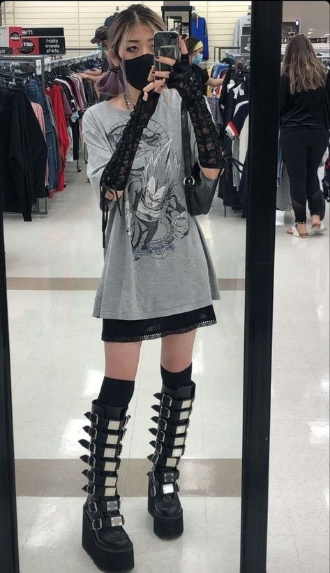 Mode Harajuku, Vestiti Edgy, Egirl Fashion, Shoelace Patterns, Mode Emo, Mode Kawaii, Mode Grunge, Alt Outfits, Stil Inspiration