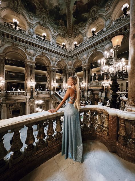 Opera Garnier Photoshoot, Paris Opera House Outfit, Palais Garnier Photoshoot, Paris Opera Outfit, Opera Garnier Paris Outfit, Opera Outfit Aesthetic, Vienna Opera Outfit, Opera Night Outfit, Opera Aesthetic Outfit