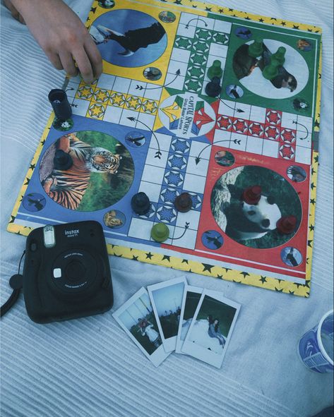 Ludo , aesthetic , polariod Ludo Aesthetic, Naan