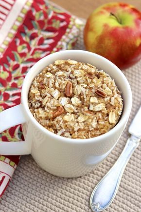 Oatmeal Packet Mug Muffin - You choose the flavor in these healthy, protein-rich, single-serve muffins that can be made with just four easy ingredients! Mug Muffin, Homemade Instant Oatmeal, Instant Oatmeal Packets, Muffin In A Mug, Oatmeal Packets, Mug Cakes, Blueberry Oatmeal, Instant Oatmeal, Pumpkin Butter