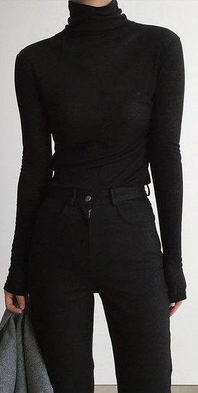 Fall Turtleneck, Woman In Black, Stil Inspiration, Looks Black, Virtual Fashion, Moda Vintage, All Black Outfit, Mode Inspo, 여자 패션