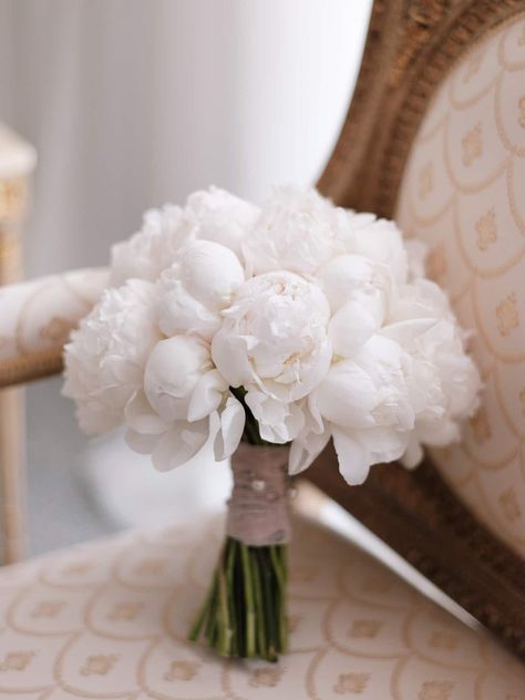 Peonies Bouquet Wedding White, All White Peony Bouquet, Peony Flower Wedding Bouquet, White Wedding Peonies, All White Wedding Bouquet Peonies, Wedding Flowers White Peonies, Wedding Flowers Bouquet White, Peonies Flower Bouquet, Wedding White Flowers Bouquet