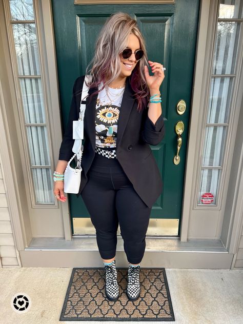 Edgy Black Blazer Outfit, Blazer Over Graphic Tee, Grunge Office Outfit Plus Size, Statement Shoes Outfit, Waist Belt Outfit, Midsize Ootd, Ootd Midsize, Church Ootd, Platform Converse Outfit