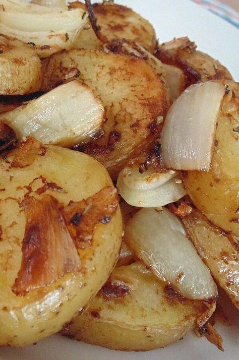 Easy Potato Meals Dinners, Roasted Onions And Potatoes, Red Potato Oven Recipes, Lipton Onion Roasted Potatoes, Potato With Onions, Potato Recipes For Steak Dinner, Onions And Potatoes Recipes, Potato And Onion Recipes Ovens, Chicken Onion Potato Recipes