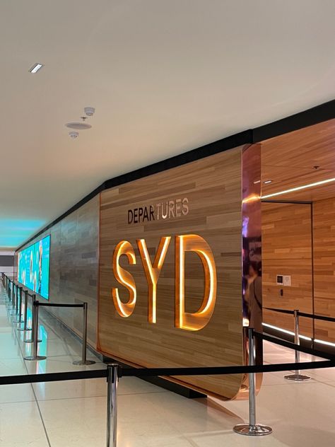 Sydney Australia Airport, Sydney Summer Aesthetic, Sydney Airport Aesthetic, Sydney Australia Lifestyle, Study Abroad Aesthetic Australia, Sydney Aesthetic City, Sydney Australia Aesthetic, Australia Airport, Sydney Aesthetic