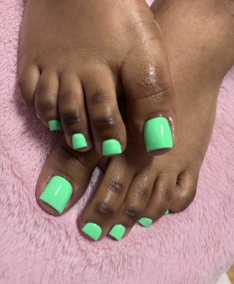 Green Toes, Drippy Nails, Girly Acrylic, Gel Toe Nails, Acrylic Toes, Acrylic Toe Nails, Toe Nail Color, Cute Toe Nails, Summer Toe Nails