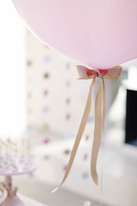 giant round pink balloon Floating In The Air, Round Balloons, Pretty Party, Pink Balloons, Tickled Pink, Everything Pink, Eve Parties, New Years Eve Party, Party Inspiration