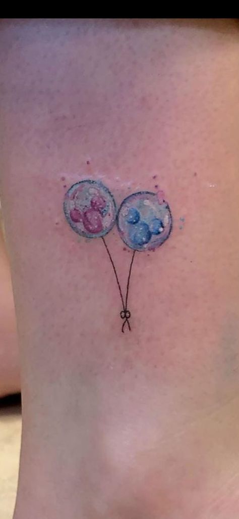 Minnie Mouse Balloon Tattoo, Ravioli Tattoo, Disney Balloon Nails, Disney Balloon Tattoo, Mickey Balloon Tattoo, Disney Themed Tattoos, Piglet Tattoo, Cute Disney Tattoos, Disney Balloon