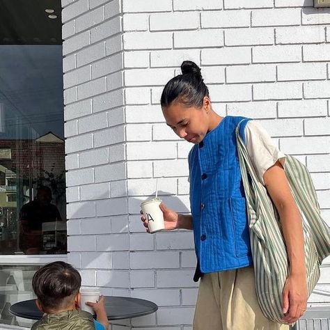 Sarah Johnson on Instagram: "@vasitii in her Azure Quilted Gilet. The most stylish family around 💙💙💙 this blue shade in the sun 👌🌞 #everyday #quilt #gilet" Azure Blue Outfit, Blue Gilet Outfit, Quilted Gilet Outfit, Blue Quilted Jacket Outfit, Blue Vest Outfit, Quilted Vest Outfit, Autum Outfit, Quilted Jacket Outfit, Gilet Outfit