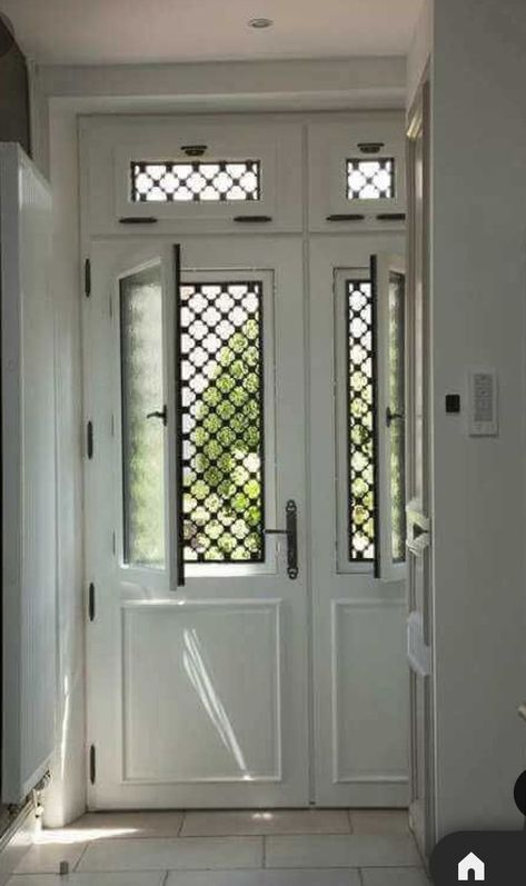 House Doors Front Entrance, Aesthetic Interior Design, Entrance Door Design, Studio Interior Design, House Gate Design, Door Design Modern, غرفة ملابس, Door Designs, Front Door Design