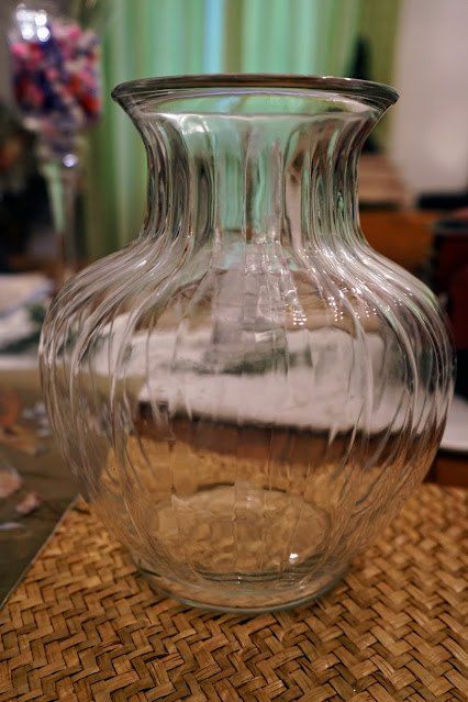 How to Transform a Vase | Hometalk How To Decorate A Large Glass Vase, Glass Vases Decor Ideas, Wall Vase Decor, Wine Bottle Vases, Diy Scrapbook Paper, Glass Vase Decor, Chinoiserie Vase, Can Organizers, Old Vases