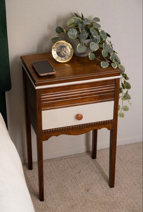 Small Vintage Nightstand, Vintage Bedside Table Aesthetic, Cottagecore Nightstand, Nightstand Vintage, Vintage Night Stand, Tall Nightstand, Antique Nightstand, Small Bedside Table Ideas, Eclectic Nightstand