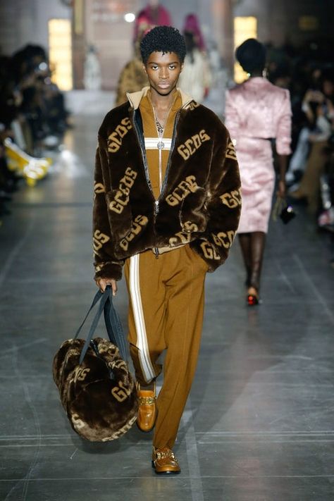 Alton Mason, Textile Inspiration, Gucci Outfits, Mens Winter, Milan Fashion Weeks, Mens Winter Fashion, Fashion 2020, Fashion Street, All About Fashion