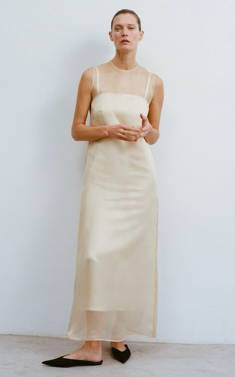 Women's Sophie Et Voila Pre Fall 2024 Collection | Moda Operandi Minimal Chic Outfits, Formal Winter Outfits, Minimal Dress, White Bridal Dresses, Basic Wear, Upcycled Fashion, Indian Designer Outfits, Ankara Styles, 2024 Collection