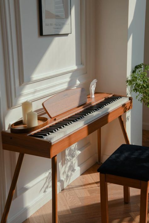 Weighted Keyboard Piano, Key Board Piano, Small Keyboard Piano, How To Decorate Around A Piano Keyboard, Digital Piano Stand, Keyboard Piano Room, Piano Small Space, Learning Keyboard Piano, Piano Learning