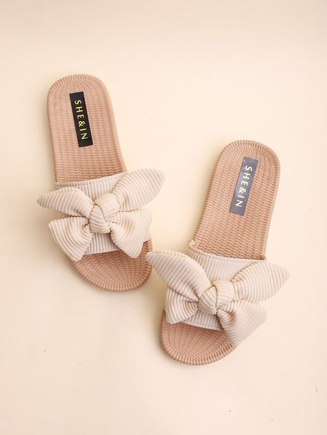 Sandals Outfit Summer, Beige Plain, Shoes Shein, Knot Decor, Cute Flip Flops, Pretty Sandals, Cute Shoes Heels, Fashion Shoes Sandals, Casual Indian Fashion