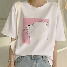 Female T Shirt, Fabric Paint Shirt, Bear Kawaii, Woman Graphic, Shirt Painting, Harajuku Aesthetic, Harajuku Women, Trendy Shirt Designs, Paint Shirts