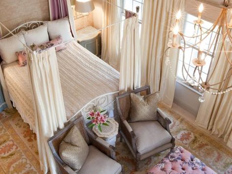 Traditional Romantic Bedroom With Canopy Bed and Chandelier Pink And Brown Room Ideas, Wood Head Boards, Pink And Brown Room, Brown Room Ideas, Taylor Swift Bedroom Ideas, Taylor Swift Room Ideas, Room Ideas For Adults, Taylor Swift Bedroom, Country Bedroom Design