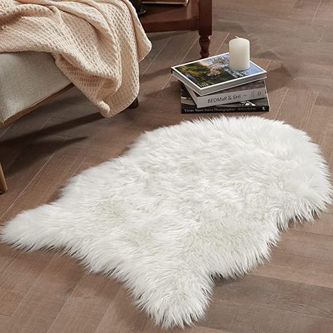 Small Rugs In Bedroom, Small Bedroom Rug, White Fur Rug, White Sheepskin Rug, Fuzzy Rug, Area Rug For Bedroom, Faux Fur Area Rug, Faux Sheepskin Rug, Fur Carpet