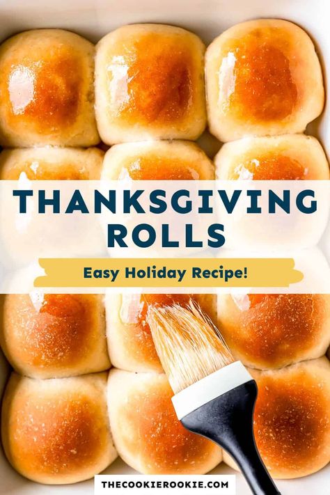 Yeast Rolls Thanksgiving, Fluffy Thanksgiving Rolls, Orange Dinner Rolls Recipe, Easy Fluffy Dinner Rolls Recipe, Rolls For Christmas Dinner, Rolls Homemade Easy Recipes, How To Make Sweet Rolls, Rolls Easy Homemade, Dinner Rolls Large Batch