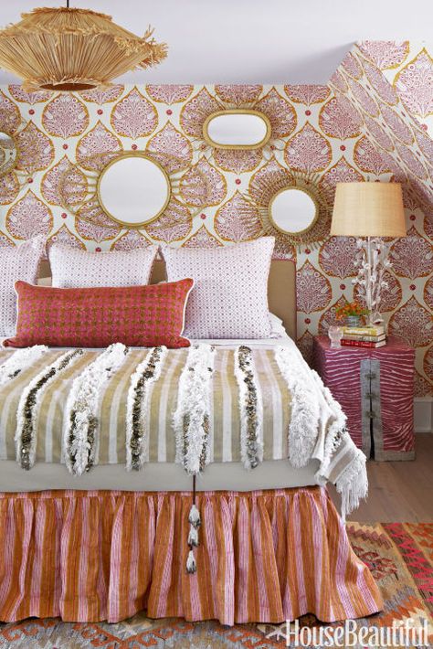 Pattern Overload: "It felt cozy to do pattern on pattern, texture on texture," designer Colleen Bashaw says, of her daughter's bedroom in this Tudor beach house. Click through for more cozy bedrooms you'll want to lounge in all day! Bohemian Bedrooms, Bedroom Romantic, Sofa Santai, Bohemian Room Decor, Bohemian Room, Girls Dorm Room, Revere Pewter, Decor Ikea