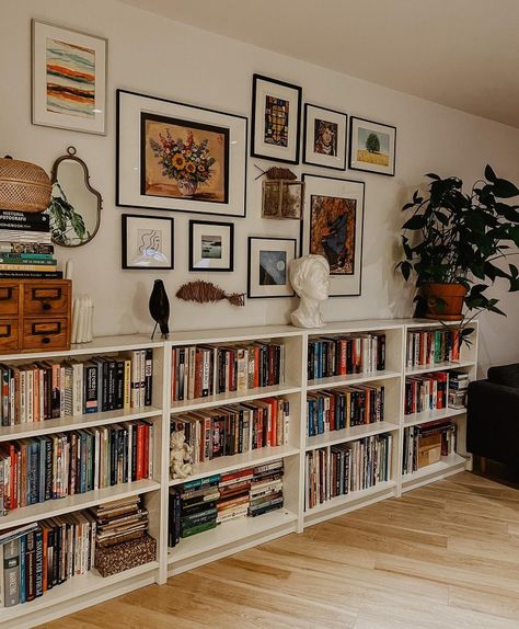 Home Library Rooms, Public Libraries, Decor Fireplace, Home Library Design, Home Libraries, All About Books, Apartment Inspiration, Home Library, About Books