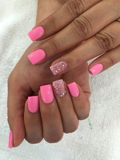 Pink Gel Nails With Sparkles, Nail Designs For Short Nails Pink, Square Barbie Nails, Barbie Dipped Nails, Pink Nails With One Glitter Nail, Nails To Match Pink Dress, Cute Barbie Nails, Pink Nails Simple Design, Barbie Nails Design Ideas Short