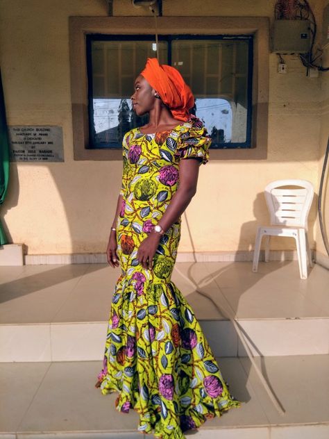 Ankara gown with knee flare Knee Flare Gown, Ankara Gown, Ankara, Maxi Dress, Summer Dresses