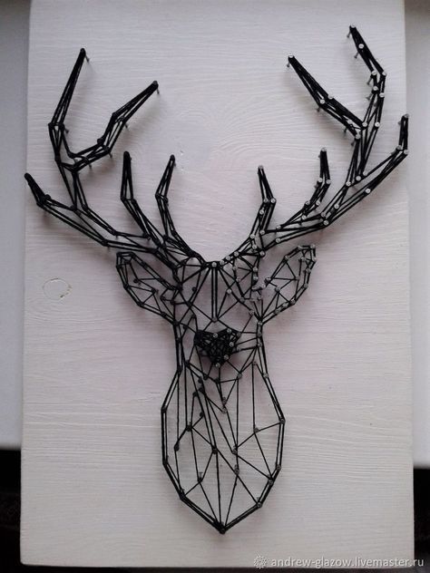 Art can be anything. Discover more art inspiration on mydesignagenda.com Deer String Art, String Art Ideas, Nail String, String Wall Art, Nail String Art, String Art Patterns, Neuer Job, String Art Diy, Thread Art