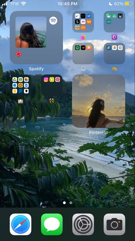 Aesthetic Iphone Setup Ios 16, Aesthetic Screen Iphone, Summer Ios Homescreen Layout, Summer Lockscreen Iphone Wallpaper, Phone Asthetic Homescreen, Summer Ios 16 Lockscreen, Ios 16 Summer, Aesthetic Summer Home Screen, Phone Lockscreen Ideas