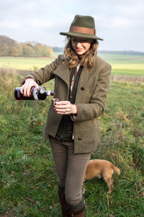 A Sporting Weekend at Euston Hall in Suffolk - STACIE FLINNER English Countryside Fashion, English Country Fashion, Countryside Outfit, Hunting Fashion, Countryside Fashion, British Country Style, Fashion Fall Outfits, Countryside Style, British Country