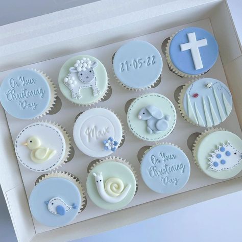 Baptism Cupcakes Boy, Christening Cupcakes Boy, Christian Cupcakes, Boys Christening Cake, Confirmation Cupcakes, Cubs Cake, Baby Cake Design, Baptism Cupcakes, Baby Boy Cupcakes