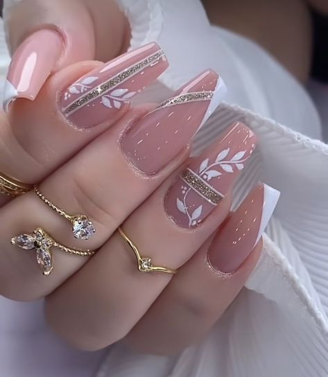 Bridal Nails Designs, Fancy Nails Designs, Long Nail Designs, Nail Art Designs Diy, Nail Art Designs Videos, Classy Nails, Fancy Nails, Valentine's Day Nails, Long Acrylic Nails