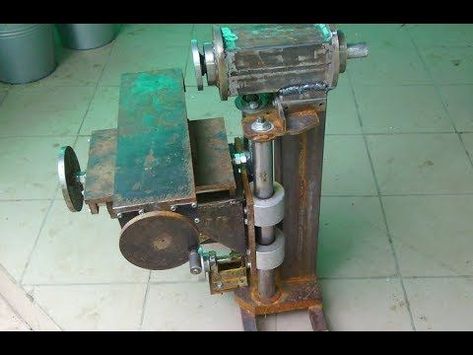 Homemade milling machine part 5 Milling Machine Projects, Horizontal Milling Machine, Metal Working Machines, Homemade Lathe, Diy Lathe, Machinist Tools, Custom Metal Fabrication, Metal Fabrication Tools, Fabrication Tools