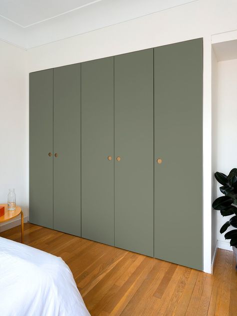 Green Cupboards Bedroom, Sage Green Bedroom Wardrobe, Olive Green Wardrobe Bedroom, Sage Green Wardrobe Doors, Sage Wardrobe Bedroom, Green Fitted Wardrobes, Tidy Bedroom, Bedroom Ensuite, Bedroom Cupboards