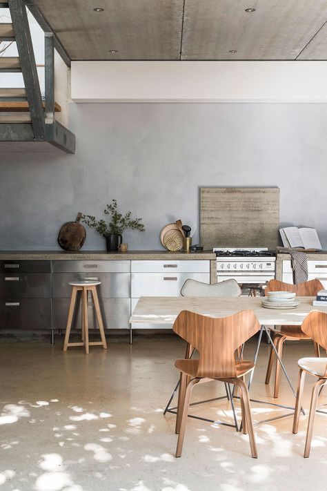 The modern limewash paint company using earth's finest natural pigments • The Home Page Fritz Hansen Furniture, Lime Wash Walls, Lime Wash, Limewash Paint, Paint Companies, House Design Kitchen, Wall Finishes, Modern Holiday, Contemporary Furniture