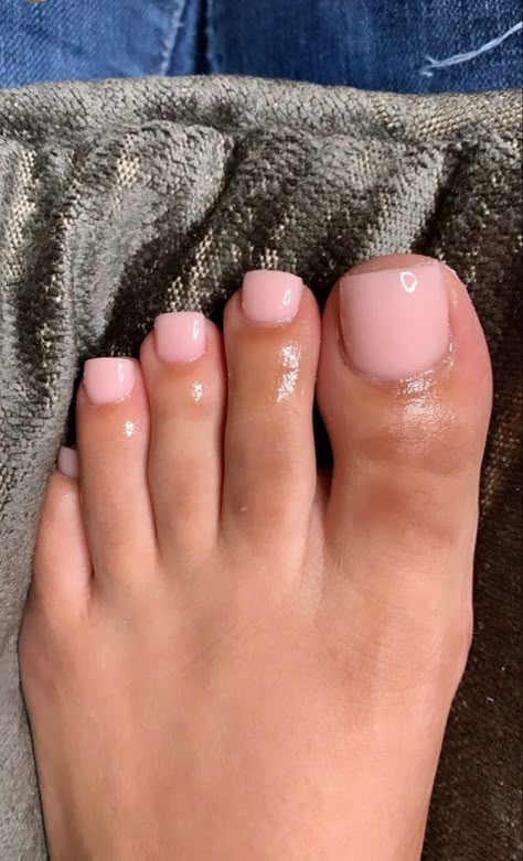 Pink Toe Nails, Pink Pedicure, Feet Nail Design, Medical Journal, Gel Toe Nails, Acrylic Toes, Acrylic Toe Nails, Toe Nail Color, Cute Toe Nails