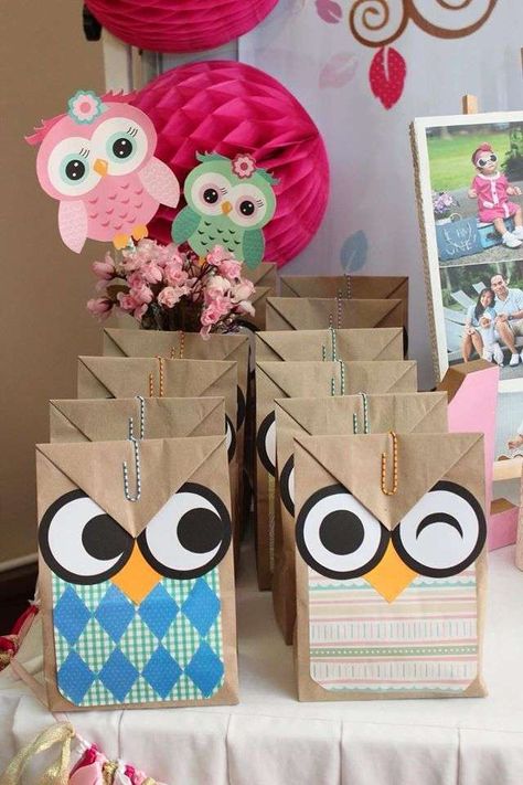 Owl Birthday Party Ideas, Owl Themed Birthday Party, Owl 1st Birthdays, Owl Birthday Party, Owl Birthday Parties, Dessert Packaging, Owl Birthday, Owl Party, Owl Theme