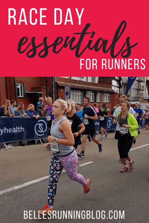 Half Marathon Essentials, 5k Essentials, Beginners Running, Running Training Plan, Body Weight Workout Plan, Running Essentials, Running Playlist, Marathon Tips, Burn Fat Build Muscle