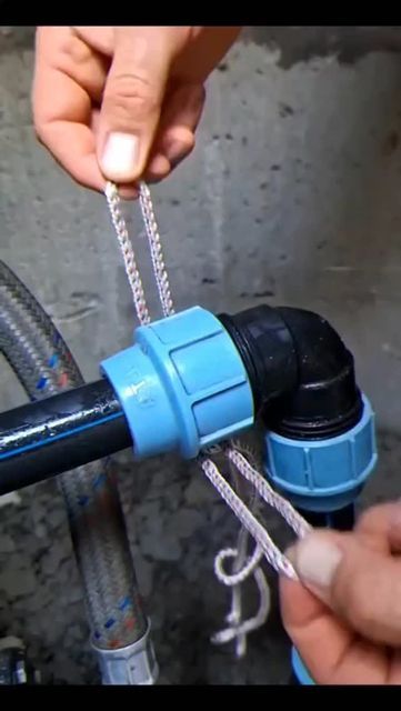 Creative Life Hacks, Easy Diy Hacks, Diy House Renovations, Diy Crafts Life Hacks, Creative Sewing, Diy Plumbing, Homemade Decor, Everyday Hacks, Crafts Home