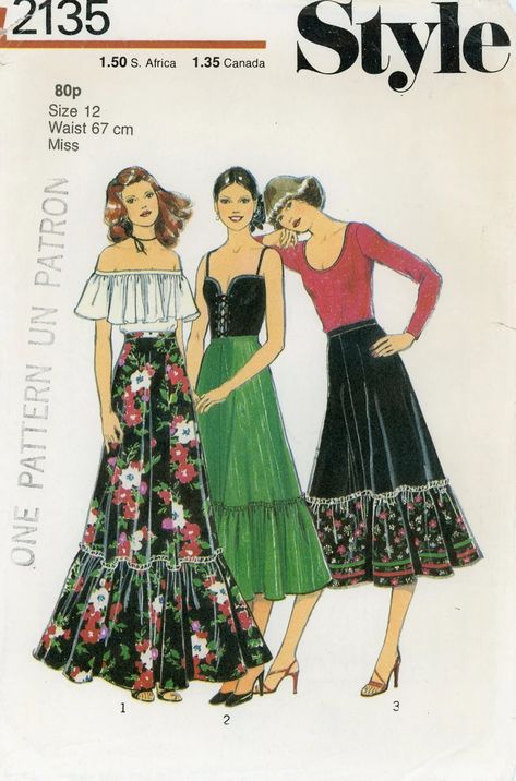 Ruffle Skirt Pattern, 1970s Skirt, 70s Sewing, 70s Sewing Patterns, 1970s Sewing Patterns, Gored Skirt, Skirt Ruffle, Diy Sewing Clothes, Sewing Pattern Sizes