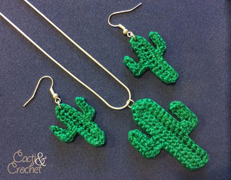 Cactus Jewelry, Debbie Macomber, Crochet Cactus, Crochet Jewelry Patterns, Crochet Earrings Pattern, Cactus Earrings, Crochet Plant, Little Family, Quick Crochet