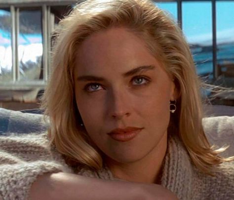 Sharon Stone Young, Sharon Stone Basic Instinct, Gamine Style, Basic Instinct, Sharon Stone, Stone Pictures, Lip Fillers, Flan, Messy Hairstyles